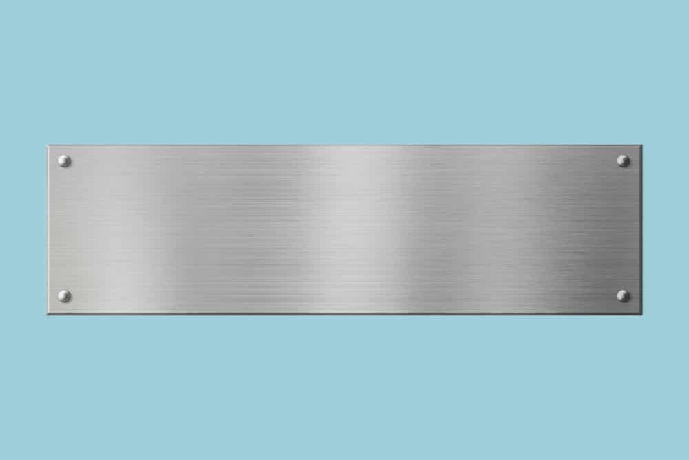 Se renseigner pour bien commander sa plaque professionnelle